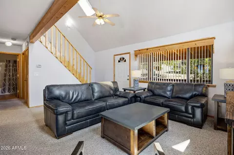 2806 Skyhawk Dr, Overgaard, AZ 85933 photo 11