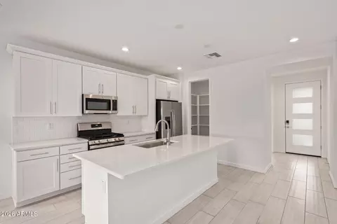 5343 W Royal Palm Rd, Glendale, AZ 85302