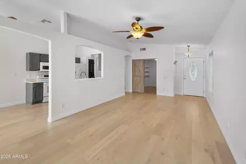 3404 E Lavey Ln, Phoenix, AZ 85032 photo 7