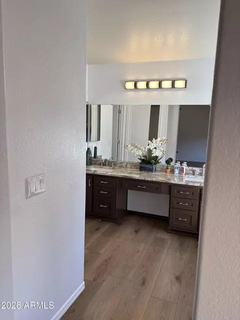 Bath - 92 W Ivanhoe St, Gilbert, AZ 85233 photo 1 of 3