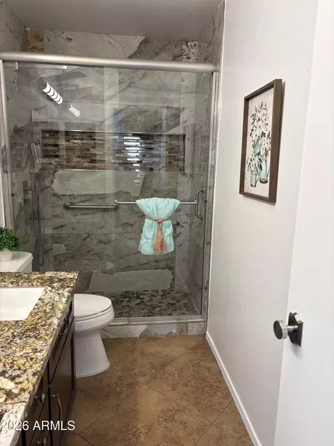 Bath - 92 W Ivanhoe St, Gilbert, AZ 85233 photo 2 of 3