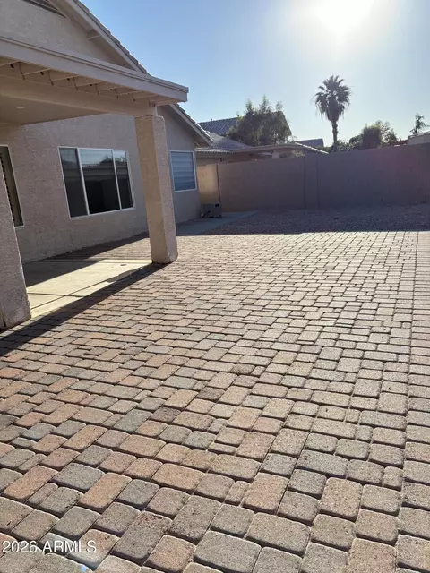 Exterior - 92 W Ivanhoe St, Gilbert, AZ 85233 photo 5 of 6