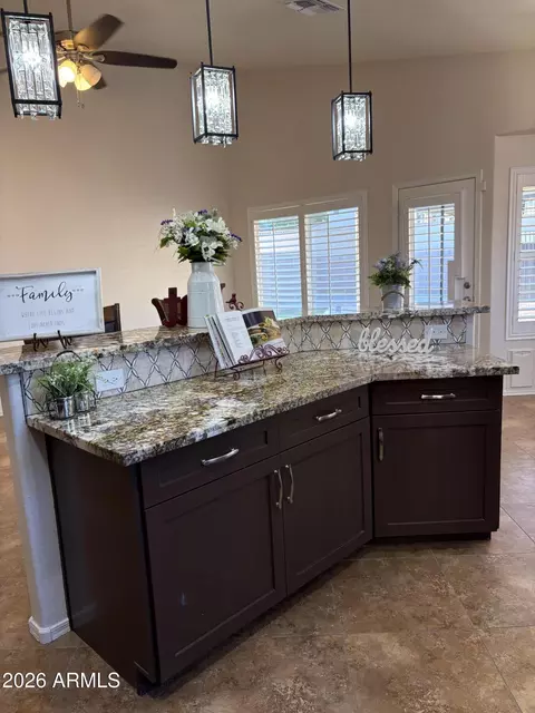 Kitchen - 92 W Ivanhoe St, Gilbert, AZ 85233 photo 4 of 5