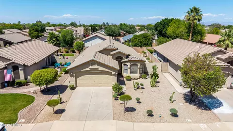 View/Area - 1742 E Pony Ln, Gilbert, AZ 85295 photo 2 of 13