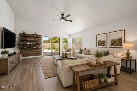 1742 E Pony Ln, Gilbert, AZ 85295
