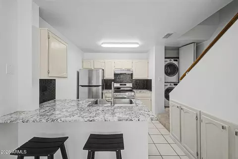 510 N Alma School Rd #152, Mesa, AZ 85201