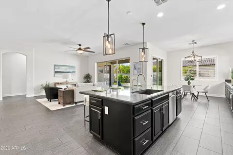 Kitchen - 3850 E Carob Dr, Gilbert, AZ 85298 photo 2 of 5