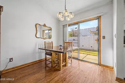 Dining - 916 E Bluefield Ave, Phoenix, AZ 85022 photo 1 of 1