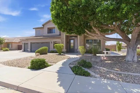 8629 W Salter Dr, Peoria, AZ 85382