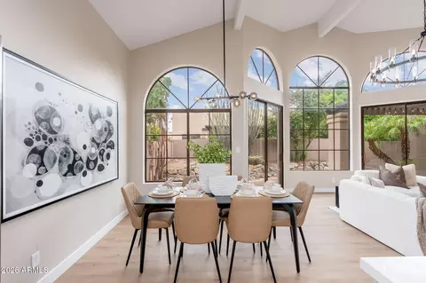 Dining - 4125 E Cortez St, Phoenix, AZ 85028 photo 1 of 2