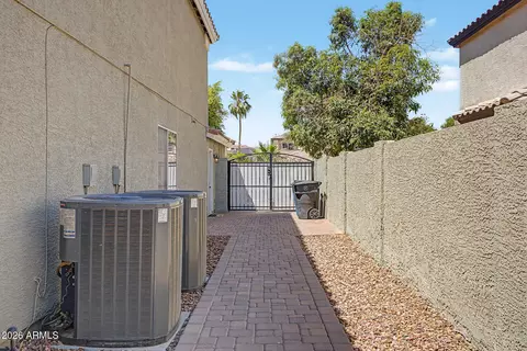 Exterior - 2535 E Saratoga St, Gilbert, AZ 85296 photo 10 of 10