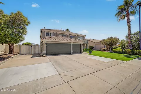 2535 E Saratoga St, Gilbert, AZ 85296