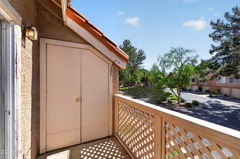Exterior - 1633 E Lakeside Dr #25, Gilbert, AZ 85234 photo 3 of 5