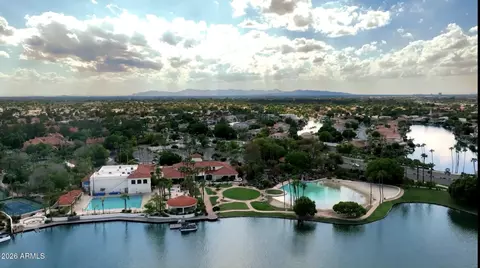 View/Area - 1633 E Lakeside Dr #25, Gilbert, AZ 85234 photo 4 of 6