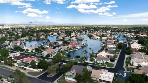 View/Area - 1633 E Lakeside Dr #25, Gilbert, AZ 85234 photo 6 of 6