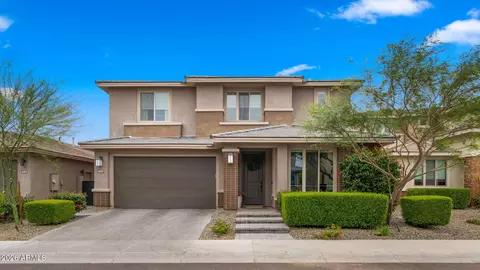 5946 E Abraham Ln, Phoenix, AZ 85054