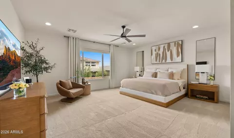 Bedroom - 5946 E Abraham Ln, Phoenix, AZ 85054 photo 1 of 4