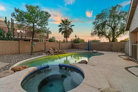 Exterior - 4069 E Breckenridge Way, Gilbert, AZ 85234 photo 8 of 9