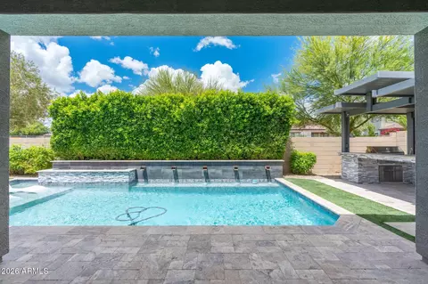 Exterior - 1130 E Kensington Rd, Gilbert, AZ 85297 photo 11 of 33