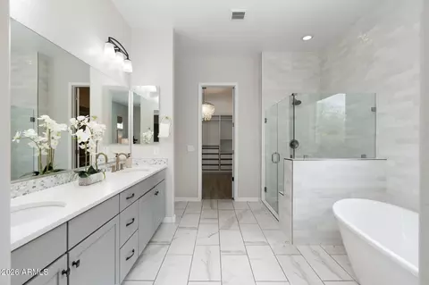 Bath - 1130 E Kensington Rd, Gilbert, AZ 85297 photo 3 of 6