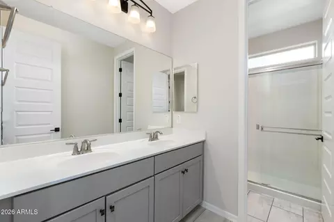 Bath - 1130 E Kensington Rd, Gilbert, AZ 85297 photo 6 of 6