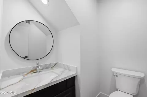 Bath - 609 N Granite St, Gilbert, AZ 85234 photo 2 of 2