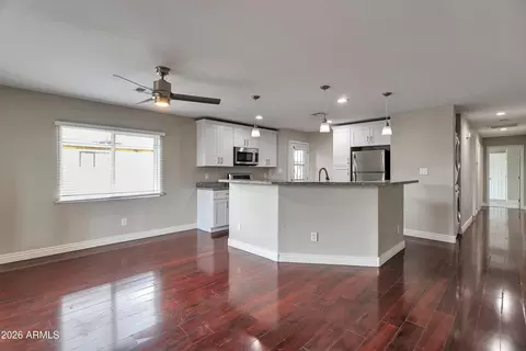 Living - 5206 S 11th Ave, Phoenix, AZ 85041 photo 1 of 2
