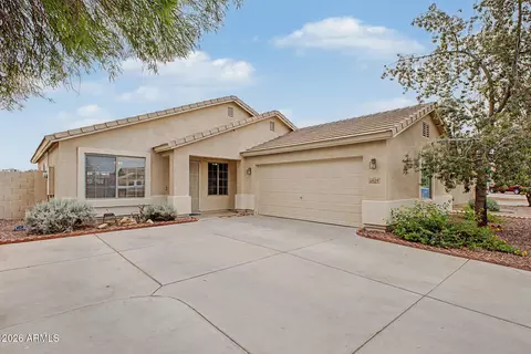 Exterior - 6929 S 11th Dr, Phoenix, AZ 85041 photo 4 of 14