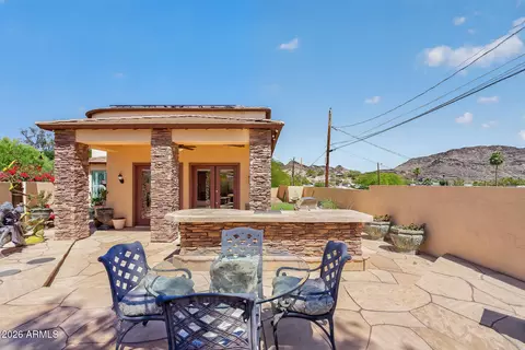 Exterior - 1343 E Lupine Ave, Phoenix, AZ 85020 photo 6 of 8