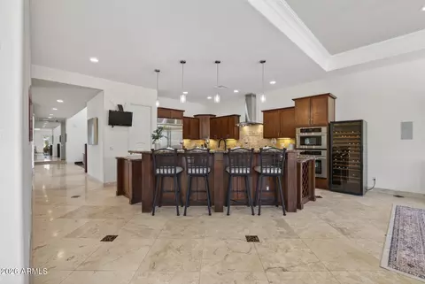 Kitchen - 1343 E Lupine Ave, Phoenix, AZ 85020 photo 3 of 8