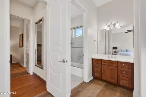 Entry Way - 1343 E Lupine Ave, Phoenix, AZ 85020 photo 10 of 10