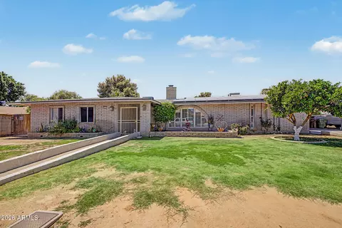 8530 N 45th Dr, Glendale, AZ 85302