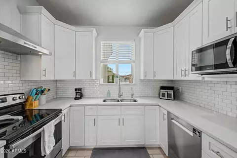5494 E Santa Clara Dr, San Tan Valley, AZ 85140