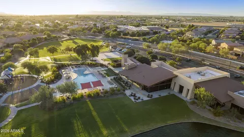 View/Area - 7606 S Penrose Dr, Gilbert, AZ 85298 photo 6 of 11