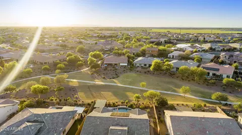 View/Area - 7606 S Penrose Dr, Gilbert, AZ 85298 photo 2 of 11
