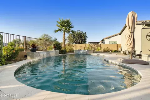 Exterior - 7606 S Penrose Dr, Gilbert, AZ 85298 photo 14 of 26