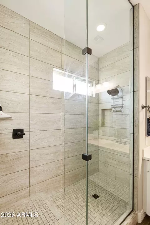 Bath - 7606 S Penrose Dr, Gilbert, AZ 85298 photo 3 of 6