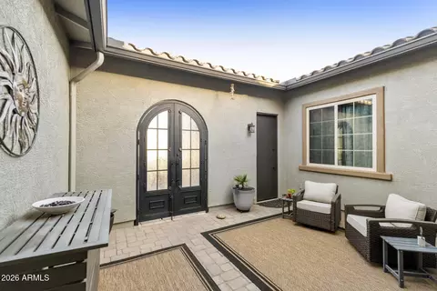 Exterior - 7606 S Penrose Dr, Gilbert, AZ 85298 photo 10 of 26