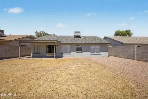 Exterior - 10237 W Windsor Blvd, Glendale, AZ 85307 photo 7 of 8