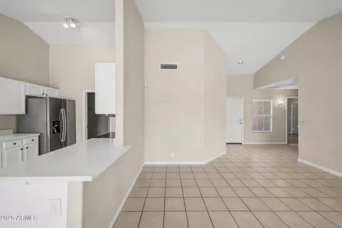 Living - 10237 W Windsor Blvd, Glendale, AZ 85307 photo 3 of 5