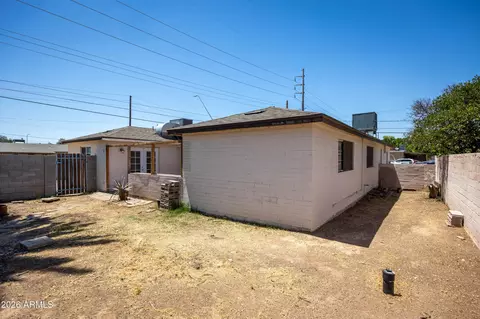 Exterior - 405 N Orange St, Mesa, AZ 85201 photo 6 of 7