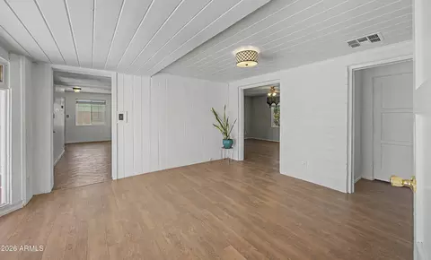 Entry Way - 405 N Orange St, Mesa, AZ 85201 photo 1 of 2