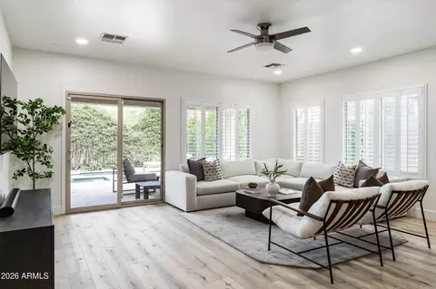 Living - 3756 E Matthew Dr, Phoenix, AZ 85050 photo 1 of 2