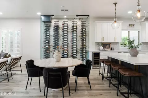 Dining - 3756 E Matthew Dr, Phoenix, AZ 85050 photo 2 of 3