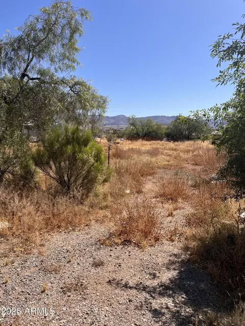26635 S Grandview Dr E #19, Congress, AZ 85332
