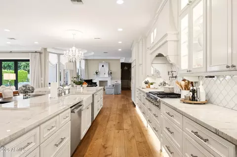 Kitchen - 2354 E Minton St, Mesa, AZ 85213 photo 5 of 7