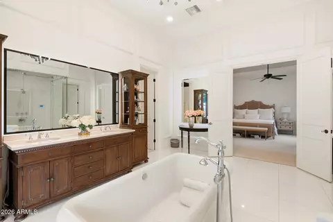 Bath - 2354 E Minton St, Mesa, AZ 85213 photo 4 of 7