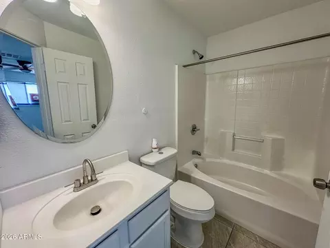 Bath - 5408 S 19th Ave, Phoenix, AZ 85041 photo 4 of 5