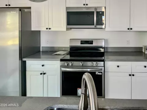 Kitchen - 5408 S 19th Ave, Phoenix, AZ 85041 photo 1 of 4