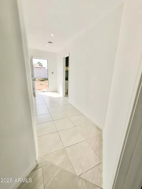 Entry Way - 5408 S 19th Ave, Phoenix, AZ 85041 photo 1 of 2